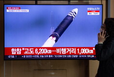 Βόρεια Κορέα: Νέα εκτόξευση πυραύλου «αγνώστου τύπου» - Η 15η δοκιμή για φέτος
