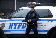 Νέα Υόρκη: Ένοπλος άνοιξε πυρ στο μετρό- Ένας νεκρός
