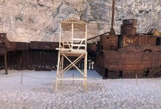 Ζάκυνθος: Αλλάζει θέση ο ναυαγοσωστικός πύργος στην παραλία «Ναυάγιο»