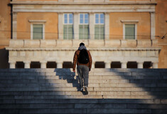 Σκαλιά στο Σύνταγμα