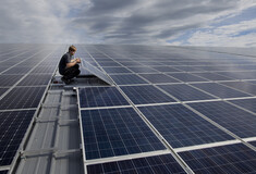 H Greenpeace προτείνει να βάλουμε φωτοβολταϊκά στις πολυκατοικίες - «Αυτοπαραγωγή ενέργειας»