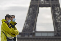 Επιστρέφουν οι μάσκες στη Γαλλία: Ανησυχία για το νέο κύμα κορωνοϊού- «Κοινωνικό καθήκον»
