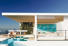Τsolka Architects: Κατοικίες στη Μεσόγειο – Δημιουργώντας σε συνεργασία με το τοπίο και τη φύση