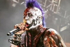 Ο frontman των Mudvayne έπεσε από τη σκηνή ενώ τραγουδούσε το «Not Falling»