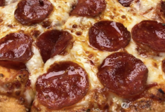 Η πίτσα Domino's φεύγει από την Ιταλία