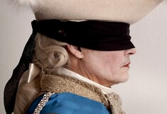 Ο Τζόνι Ντεπ ως Λουδοβίκος ΙΕ της Γαλλίας - Η πρώτη εικόνα