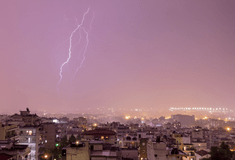Τριήμερο με καταιγίδες, χαλάζι και μεγάλη συχνότητα κεραυνών - Ποιες περιοχές θα «σαρώσει» η κακοκαιρία 