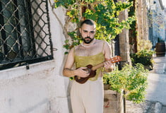 Ελληνικό queer με χιούμορ