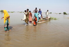 World heading into ‘uncharted territory of destruction’, says climate report