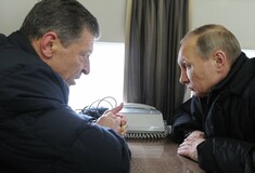Ο Κόζακ και ο Πούτιν συζητούν