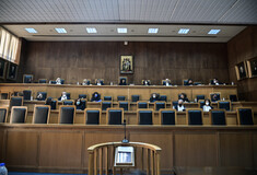 Αρχίζει το Ειδικό Δικαστήριο για Παπαγγελόπουλο και Τουλουπάκη