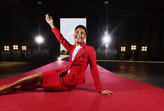 Virgin Atlantic: Οι υπάλληλοι μπορούν να φορούν φούστες ή παντελόνια ανεξαρτήτως φύλου