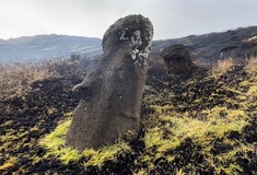 Νησί του Πάσχα: Ανυπολόγιστη ζημιά στα αγάλματα Μοάι από πυρκαγιά
