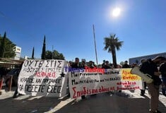 ΑΠΘ: Φοιτητικές συγκεντρώσεις για τον 19χρονο που έπεσε στη Νομική - Ζητούν ασφάλεια στις αίθουσες