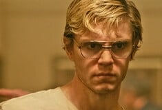 Evan Peters on the 'Darkness' of Playing Jeffrey Dahmer