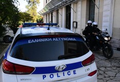 Παγκράτι: Εμπρησμός σε όχημα συγγενή προφυλακισμένου για τον βιασμό της 12χρονης