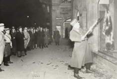 Unseen Kristallnacht photos published 84 years after Nazi pogrom