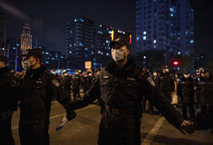 Η Κίνα «βομβάρδισε» με NSFW αναρτήσεις το Twitter - Για να αποπροσανατολίσει τους χρήστες από τις διαδηλώσεις 
