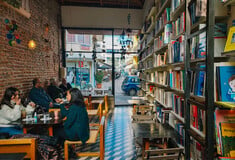 Kafka: Το ατμοσφαιρικό βιβλιοκαφέ της Αλεξανδρούπολης