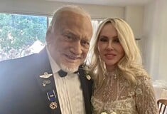 Buzz Aldrin: Παντρεύτηκε στα 93 του ο δεύτερος άνθρωπος που πάτησε στη Σελήνη