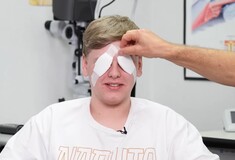 MrBeast: Ο YouTuber που χρηματοδοτεί τη θεραπεία 1.000 τυφλών