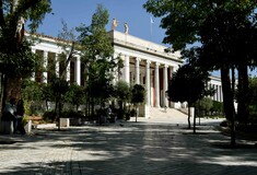 Κόντρα Μενδώνη- αντιπολίτευσης για τη μετατροπή 5 μουσείων σε νομικά πρόσωπα δημοσίου δικαίου 