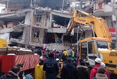 Σεισμός 7,8 Ρίχτερ σε Τουρκία-Συρία: Η αραβική τεκτονική πλάκα μετακινήθηκε 3 μέτρα σε μήκος 150 χιλιομέτρων