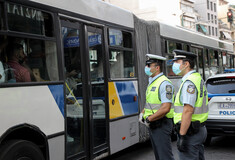 Τροχαίο στη Βασιλίσσης Σοφίας- Λεωφορείο συγκρούστηκε με ΙΧ, 10 τραυματίες