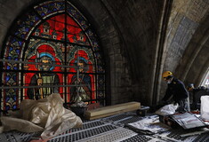 Notre Dame windows undergo restoration in Cologne