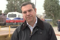 Τσίπρας σε συνάντηση με μηχανοδηγούς: «Μου περιέγραψαν το χρονικό μιας προαναγγελθείσας τραγωδίας»