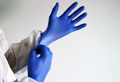Ο ΕΟΦ ανακαλεί χειρουργικά γάντια