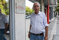 Δημήτρης Βίτσας: Προπηλάκισαν τον βουλευτή ΣΥΡιΖΑ σε πορεία για το δυστύχημα στα Τέμπη