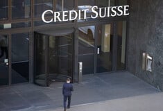 Credit Suisse: Η UBS συμφώνησε εξαγορά για πάνω από 2 δισ. δολάρια