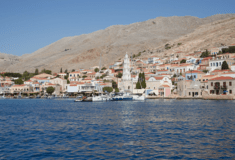 Χάλκη: Οι κάτοικοι παράγουν τη δική τους ενέργεια μηδενίζοντας τους λογαριασμούς ρεύματος