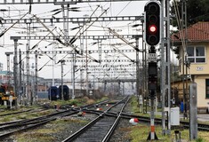 Ξεκίνησαν απόψε δυο εμπορικές αμαξοστοιχίες της Hellenic Train
