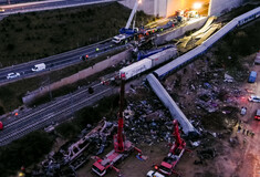 Δυστύχημα Τέμπη: Υπερψηφίστηκαν τα μέτρα στήριξης για συγγενείς θυμάτων, τραυματίες και επιβάτες