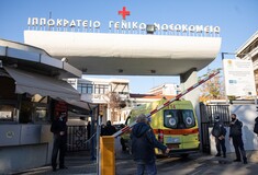 Θεσσαλονίκη: Οδηγός ξεκίνησε το ταξί του πριν κατέβει 80χρονη - Την εγκατέλειψε τραυματισμένη