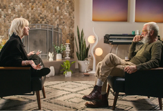 Όταν η Billie Eilish μίλησε στον Letterman για το σύνδρομο Τουρέτ- Το παρασκήνιο με τα τικ και πώς αντέδρασε