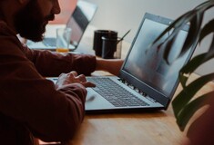 Πατέρας αυτοκτόνησε μετά από «προτροπή» chatbot - Πίστευε πως είναι άνθρωπος και θα ζήσουν μαζί