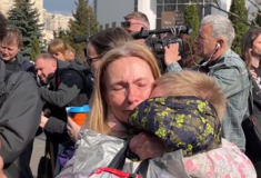 Ουκρανία: Επαναπατρίστηκαν 31 παιδιά που είχαν μεταφερθεί παράνομα στη Ρωσία