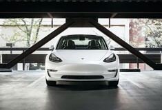 Tesla: Συμφωνία με την Κίνα για τη δημιουργία εργοστασίου στη Σανγκάη