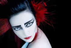 H Siouxsie Sioux έδωσε το πρώτο της ive μετά από 10 χρόνια