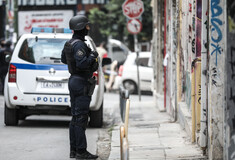 Θεσσαλονίκη: Αστυνομική επιχείρηση για κύκλωμα ναρκωτικών (1) - Κατασχέθηκαν 100 κιλά κοκαΐνης – Εννέα συλλήψεις	