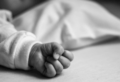 Άρτα: Θερμοπληξία και έλλειψη οξυγόνου η αιτία θανάτου του 5,5 μηνών μωρού