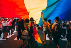 ΟΗΕ: «Κάθε επίθεση στα ΛΟΑΤΚΙ+ άτομα αποτελεί επίθεση στα ανθρώπινα δικαιώματα»