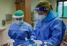 ΕΟΔΥ: 54 θάνατοι και 56 διασωληνωμένοι από κορωνοϊό την τελευταία εβδομάδα