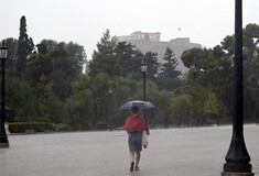Καιρός: Βροχές και καταιγίδες σήμερα - Ποιες περιοχές επηρεάζονται