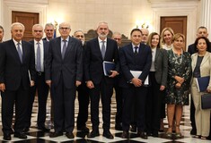 Υπηρεσιακό υπουργικό συμβούλιο: Τι αποφασίστηκε για την πολιτική της υπηρεσιακής κυβέρνησης