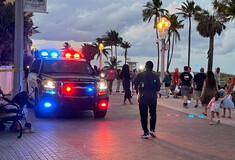 Πυροβολισμοί Φλόριντα: Εννέα τραυματίες στην πολυσύχναστη παραλία Χόλιγουντ 