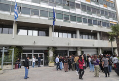 ΑΠΘ: «Επικίνδυνο» το κτίριο της Πρυτανείας